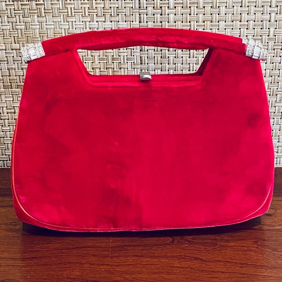 SOLD🌟3xHP🌟VTG 1960s Red Velvet Top Handle Clutch Rhinestone Accents B. Davis - Picture 2 of 15